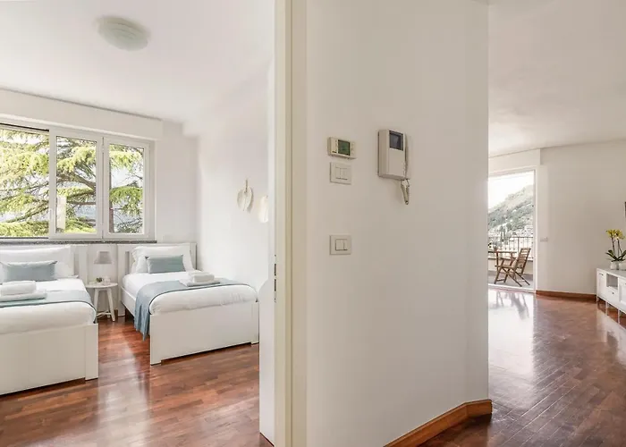 Con Terrazzo Vistalago Apartamento Blevio