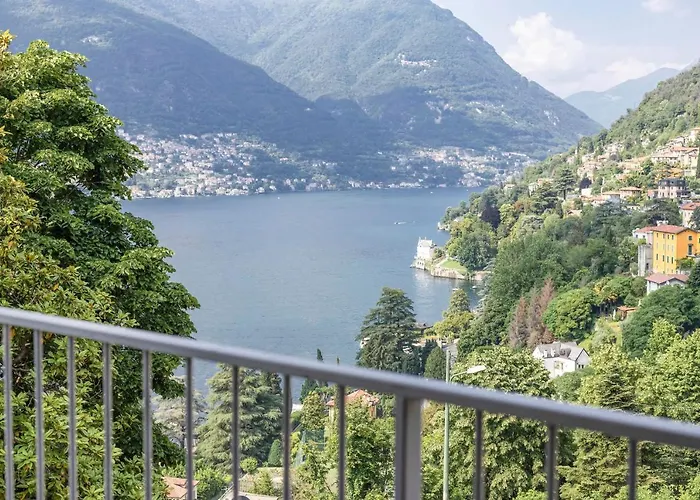 Con Terrazzo Vistalago Apartment