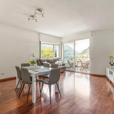 Con Terrazzo Vistalago